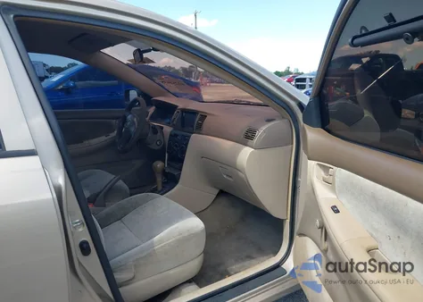 2005 Toyota Corolla Ce z USA, uszkodzony, nr VIN 1NXBR32E75Z565768